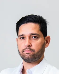 Dr. Douglas Gonçalves Miranda