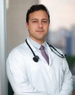 Dr. Lucas Cirilo Fernandes