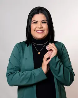 Dra. Karla Marinho